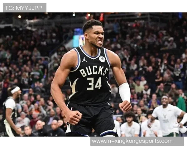 字母哥因左腹股沟拉伤遗憾退赛球迷心痛不已 字母哥因左腹股沟拉伤遗憾退赛球迷心痛不已