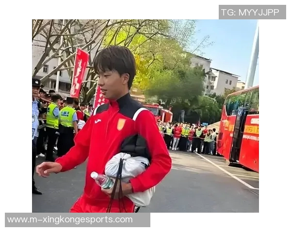 铜梁龙冲超在即末轮战斗需展现重庆血性与拼搏精神