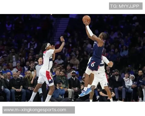 半场战报76人稳居领先地位马克西表现出色泡椒和尚帕尼各有贡献